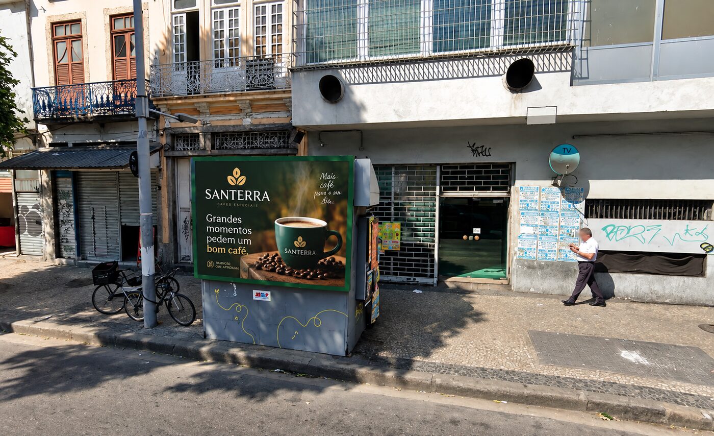Banca Lonada — Praça Tiradentes, 33