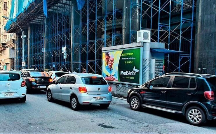 Banca Centro IX — Rua México, 128